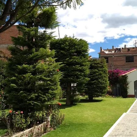 Hotel Colomba Huaraz  Esterno foto