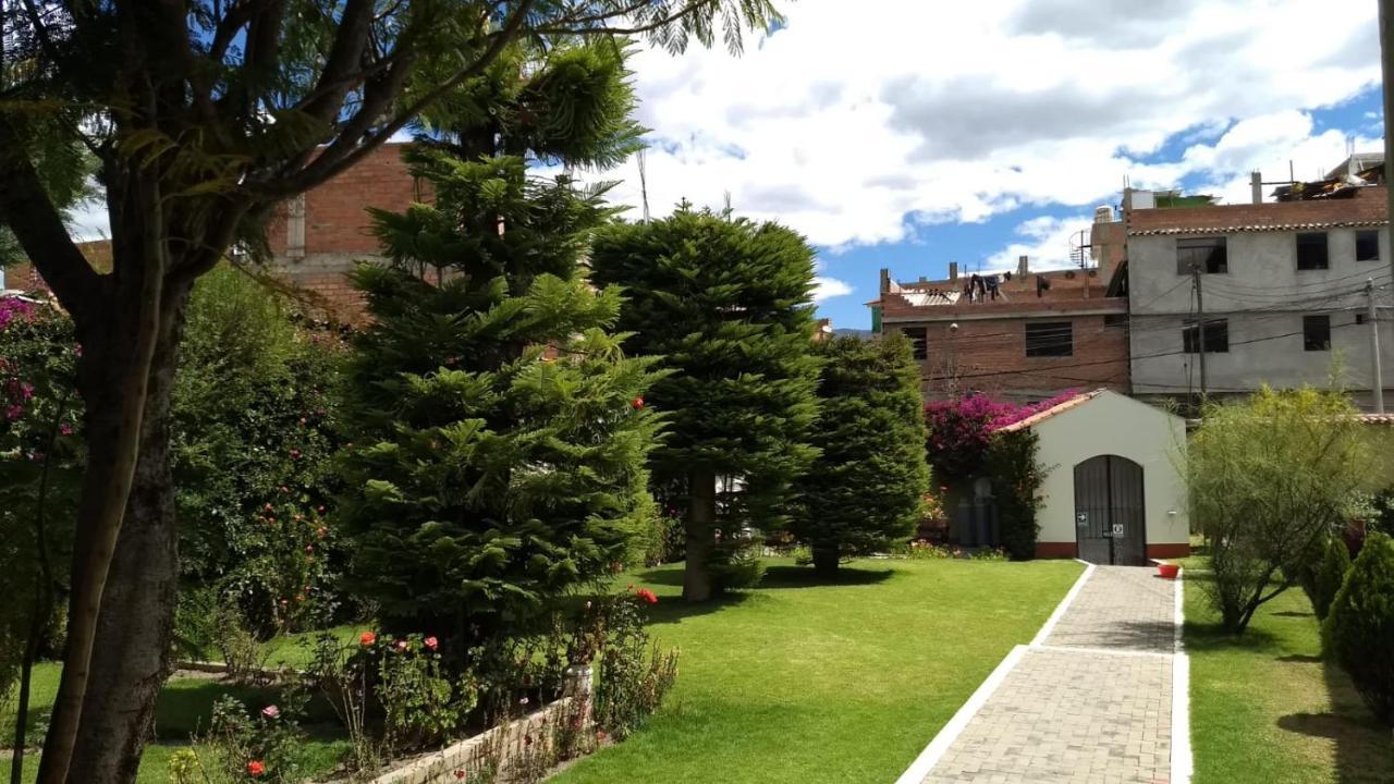 Hotel Colomba Huaraz  Esterno foto